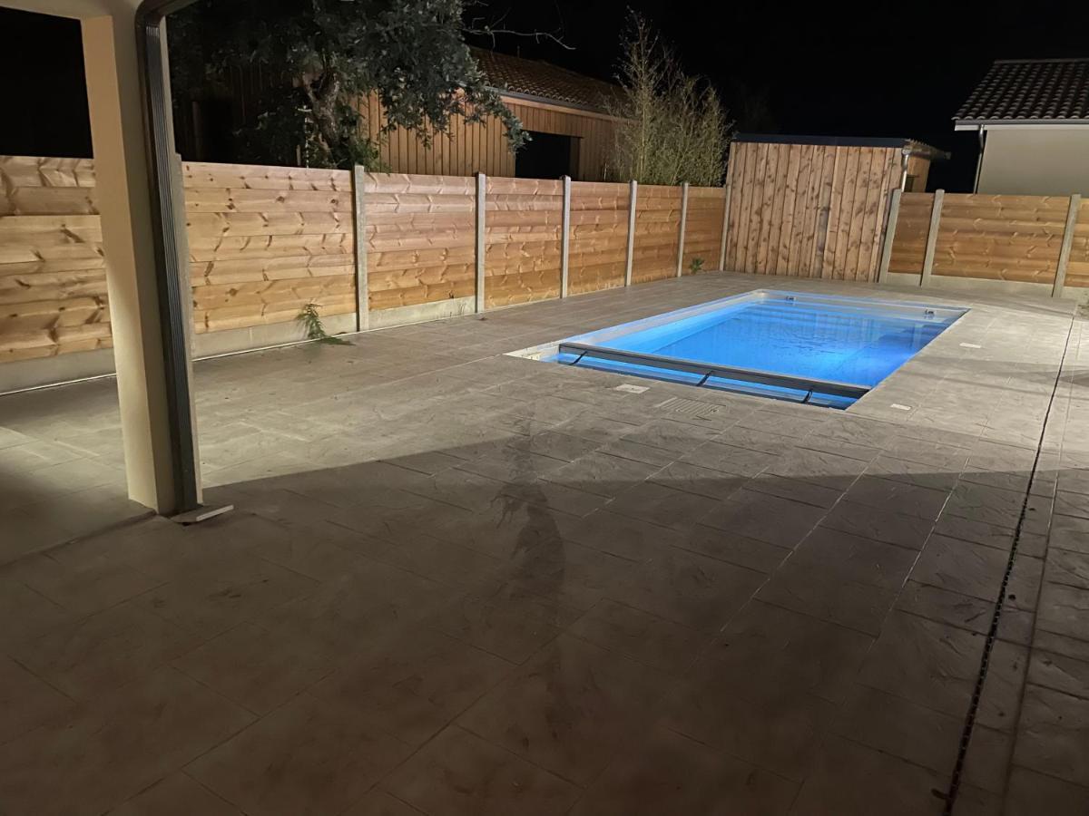 Villa Lacanau avec piscine chauffée Exterior foto