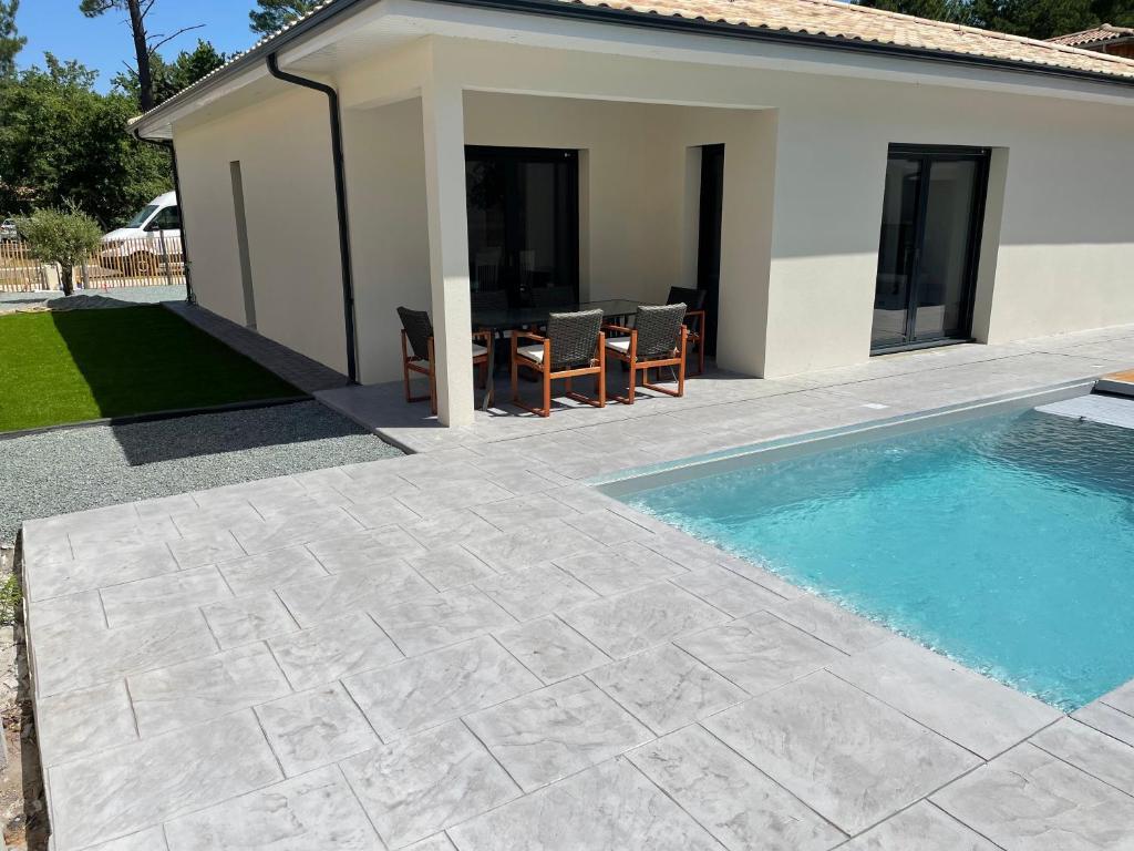Villa Lacanau avec piscine chauffée Exterior foto