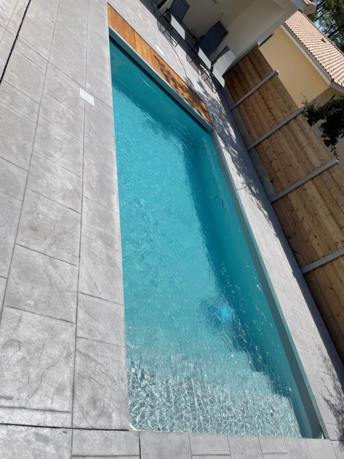Villa Lacanau avec piscine chauffée Exterior foto